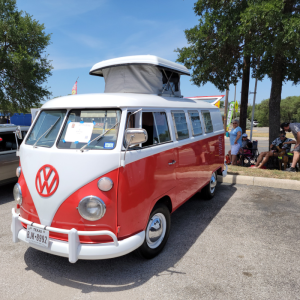 Club Humidor 10th Annual Cigars, Cars & Cycles Event Photo